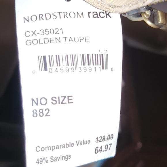 HOBO Golden Taupe Foldover Clutch with Card Wallet and Chain Strap NWT - Picture 5 of 9